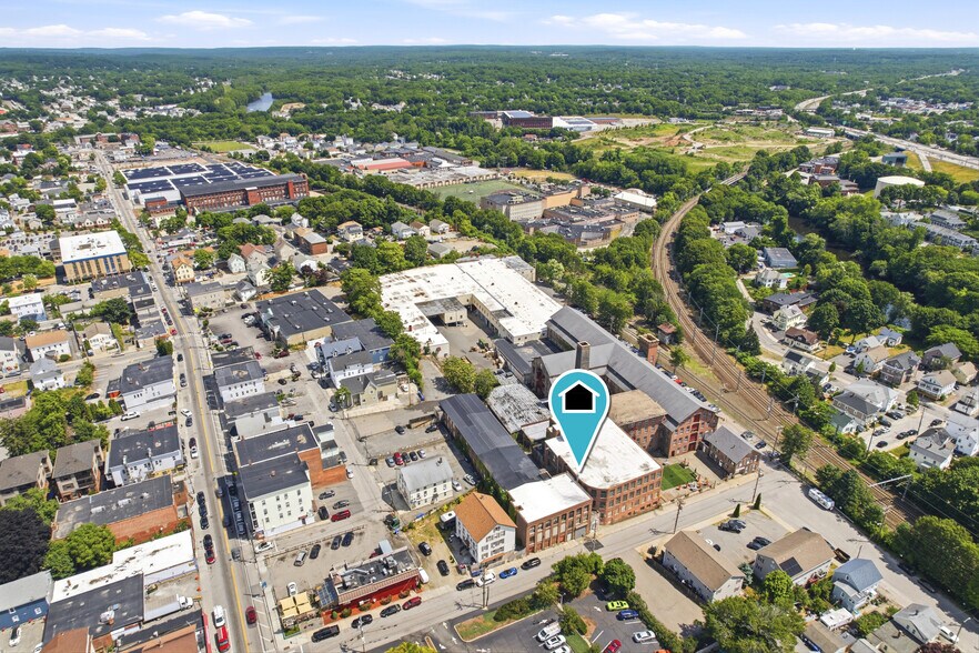 More Photos Of 59 Foundry St, Central Falls Manufacturing For Sale
