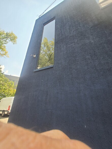 More Photos Of 480-490 Route 17, Paramus Restaurant For Lease