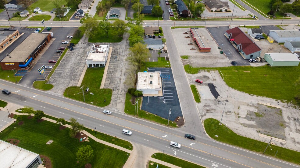 More Photos Of 2306 Calumet Ave, Valparaiso Convenience Store For Sale