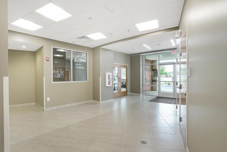 More Photos Of 1000 S US Highway 31, Greenwood Medical For Sale