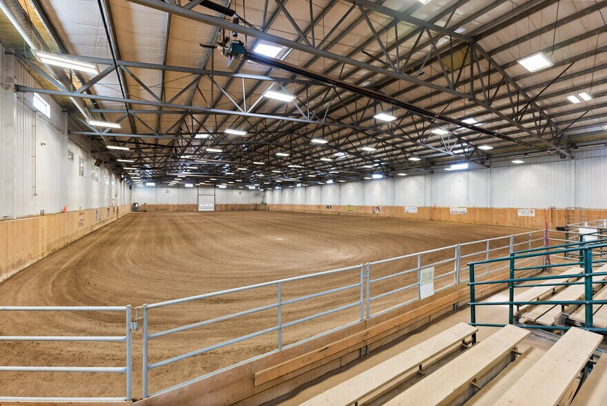 More Photos Of 3245 Township Road 292, Madden Horse Stables For Sale