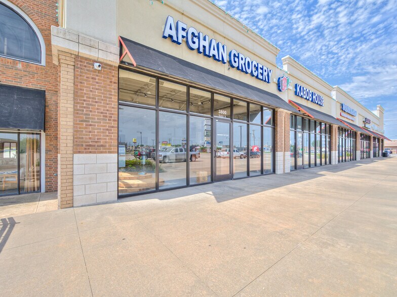 More Photos Of 3800-3864 N Macarthur Blvd, Oklahoma City Unknown For Lease