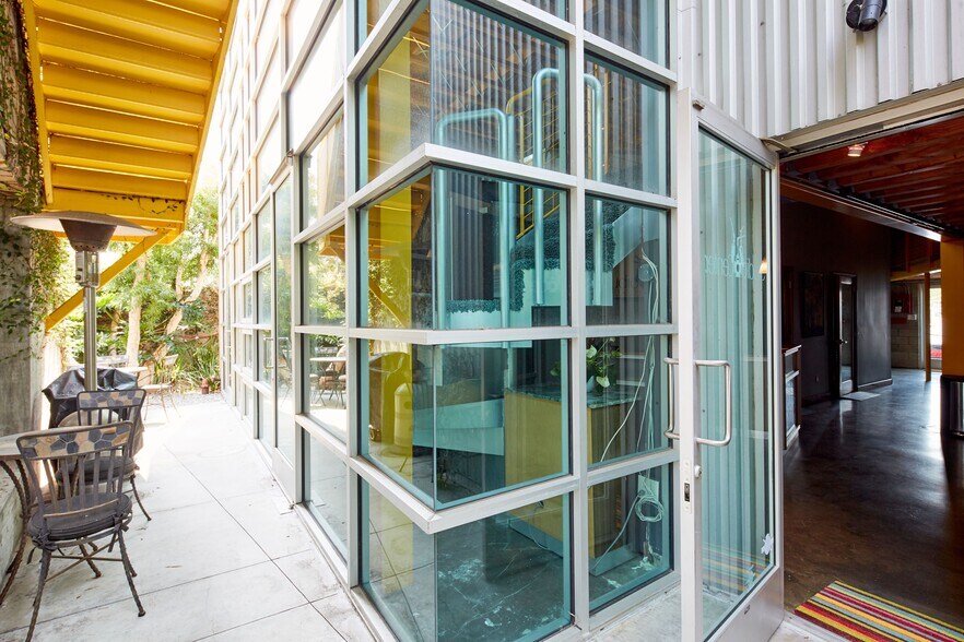 More Photos Of 1548 9th St, Santa Monica Loft Creative Space For Sale