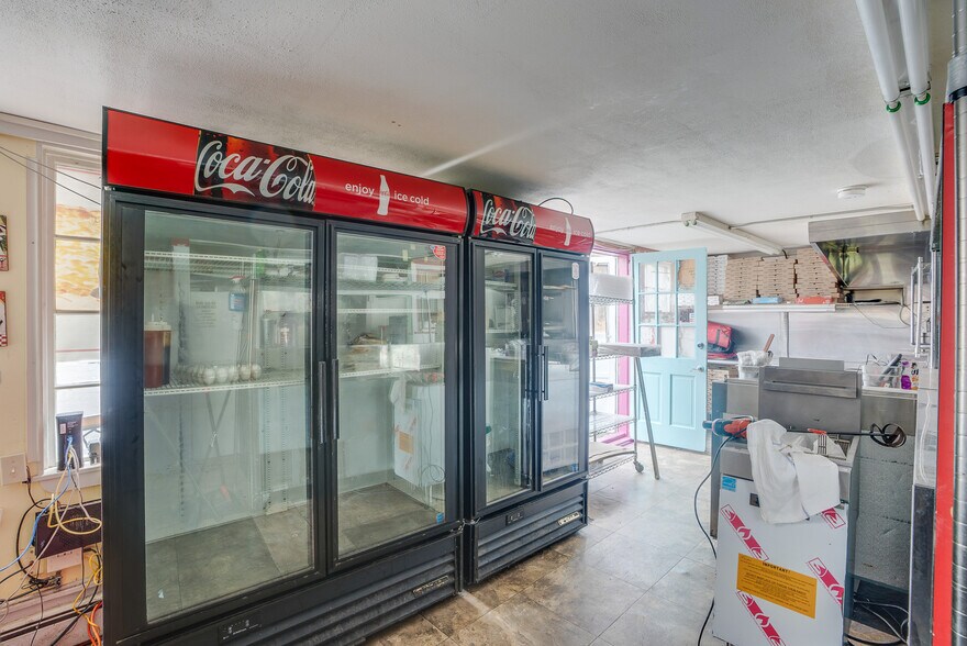 More Photos Of 150 Framingham, Southborough General Retail For Sale