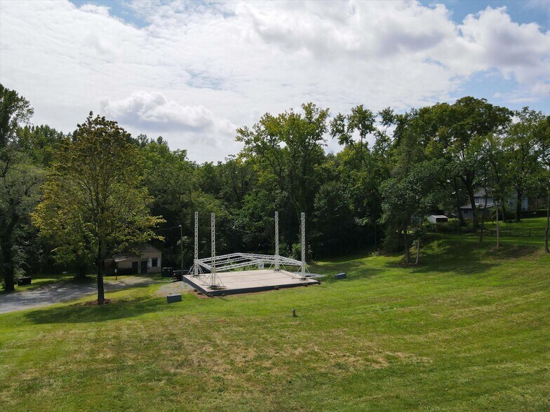 More Photos Of , Hickory Unknown For Sale