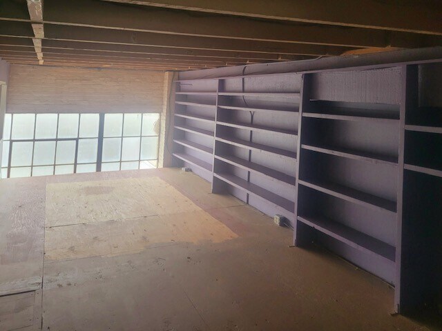 More Photos Of 253 4th St, Oakland Flex For Sale