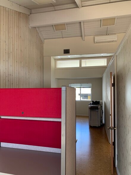 More Photos Of 310 Vista Del Mar, Redondo Beach Loft Creative Space For Lease