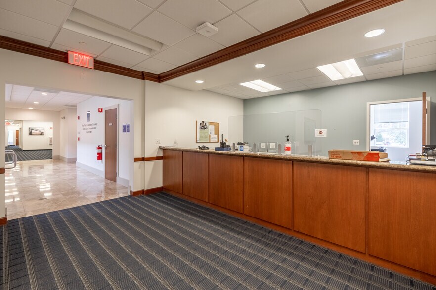 More Photos Of , Hyannis Office For Sale