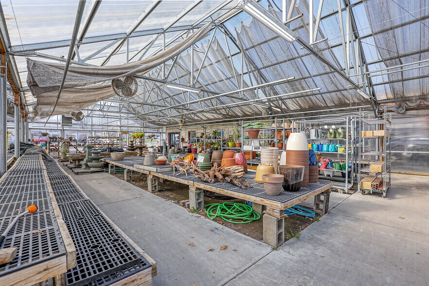 More Photos Of , Blue Springs Unknown For Sale