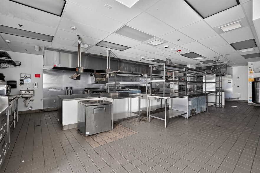 More Photos Of 8200 3rd St, Downey Movie Theatre For Sale