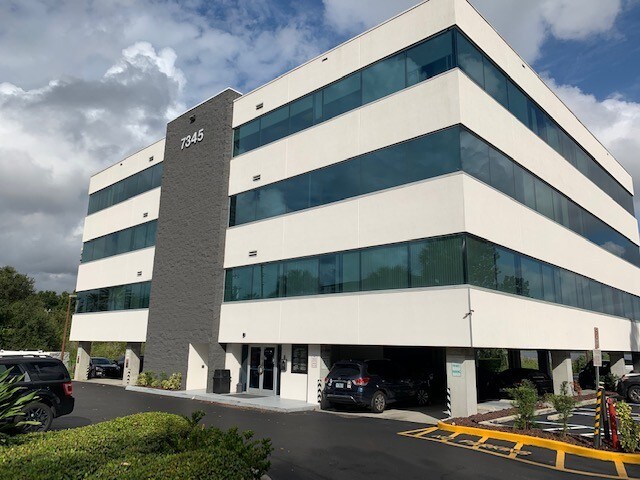 More Photos Of 7345 W Sand Lake Rd, Orlando Office For Sale