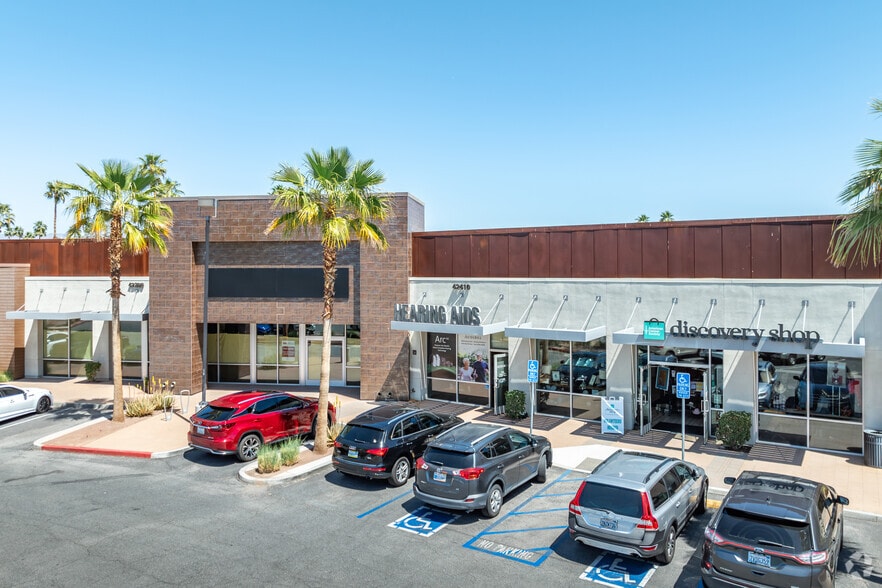 More Photos Of 42250-42560 Bob Hope Dr, Rancho Mirage Unknown For Lease