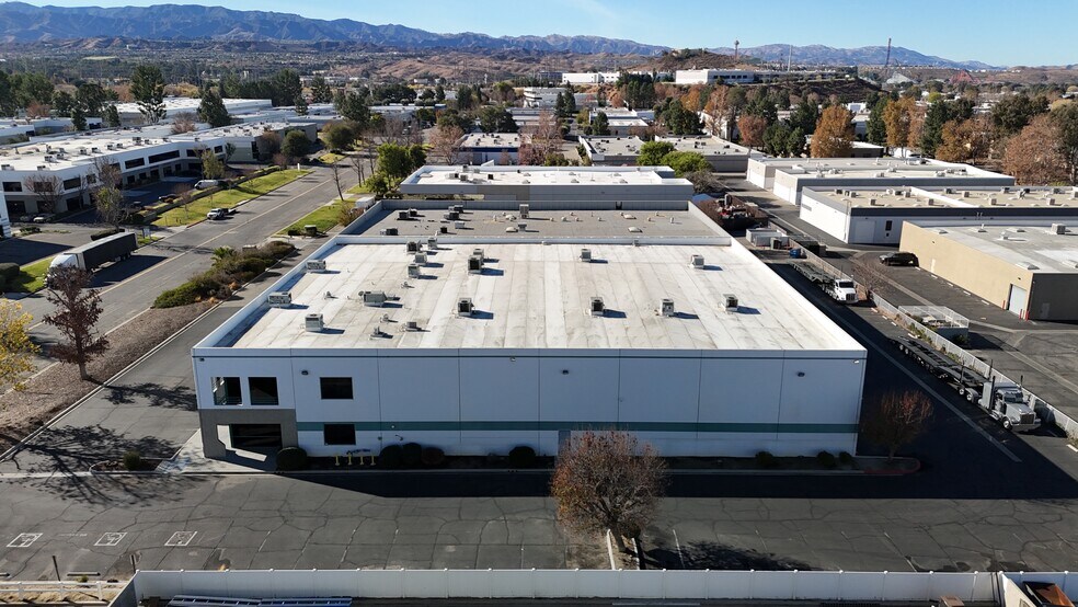 More Photos Of 24833 Anza Dr, Valencia Warehouse For Lease