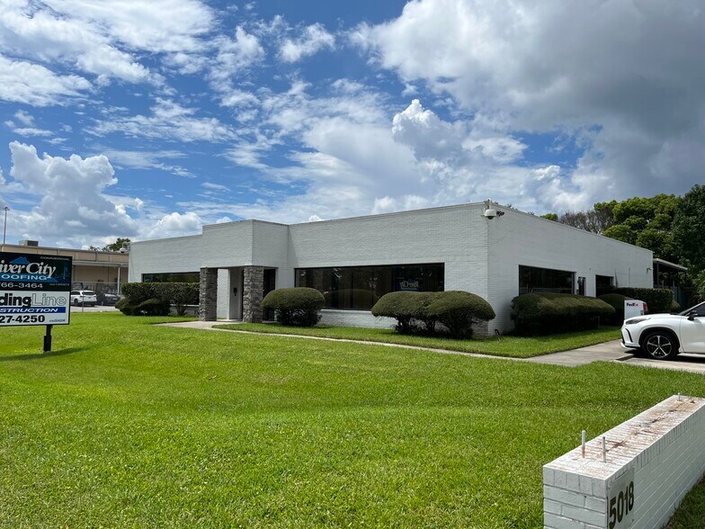 Primary Photo Of 5018 Spring Park Rd, Jacksonville Office For Lease