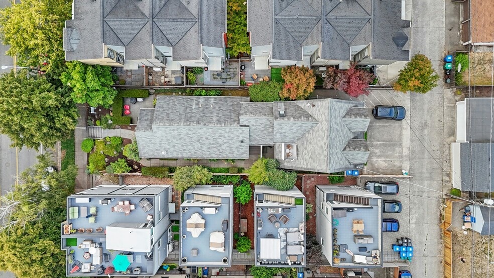 More Photos Of 5932 California Ave SW, Seattle Office Residential For Sale