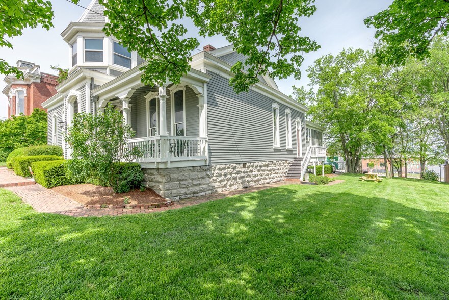 More Photos Of 30 Middleton St, Nashville Restaurant For Sale