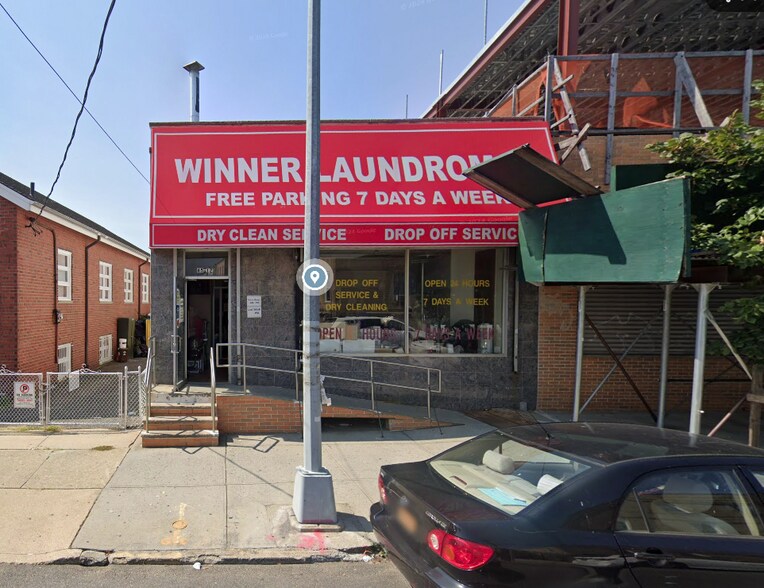 More Photos Of 65-06/10/12 60th pl, Ridgewood General Retail For Sale