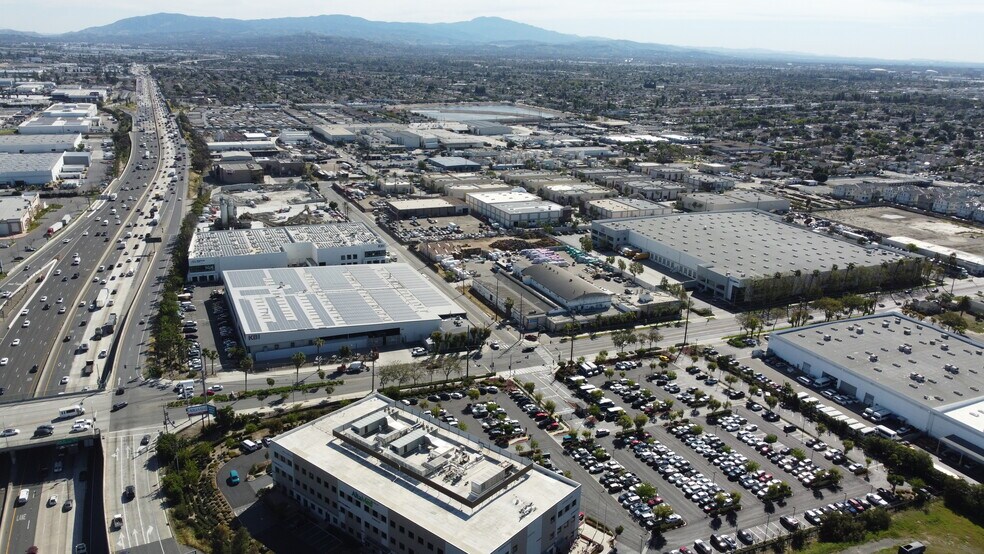 More Photos Of 1244 N Anaheim Blvd, Anaheim Warehouse For Lease