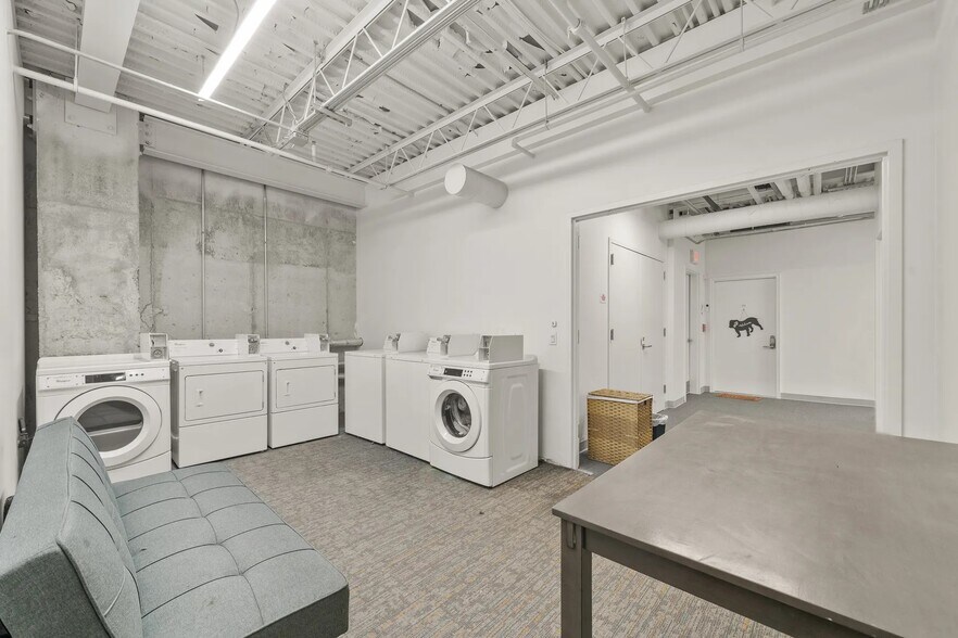 More Photos Of 603 East St, Parkville Multifamily For Sale