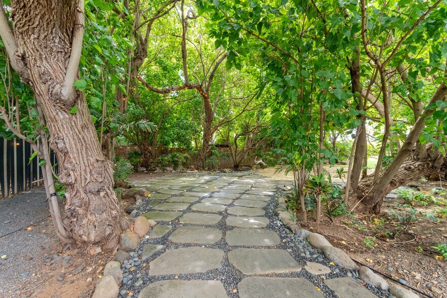 More Photos Of 49 Hana Hwy, Paia Land For Sale
