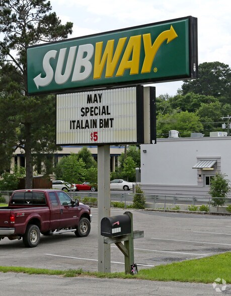 More Photos Of 2540 N Monroe St, Tallahassee Fast Food For Lease
