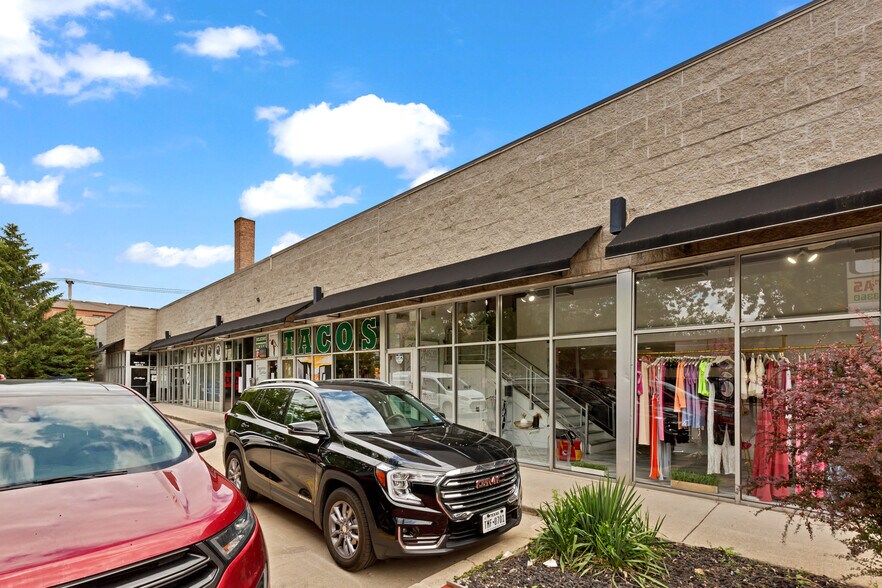 More Photos Of 700 E 47th St, Chicago Storefront For Sale