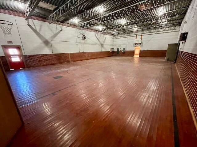 More Photos Of 407 N Holt St, Atkinson Schools For Sale