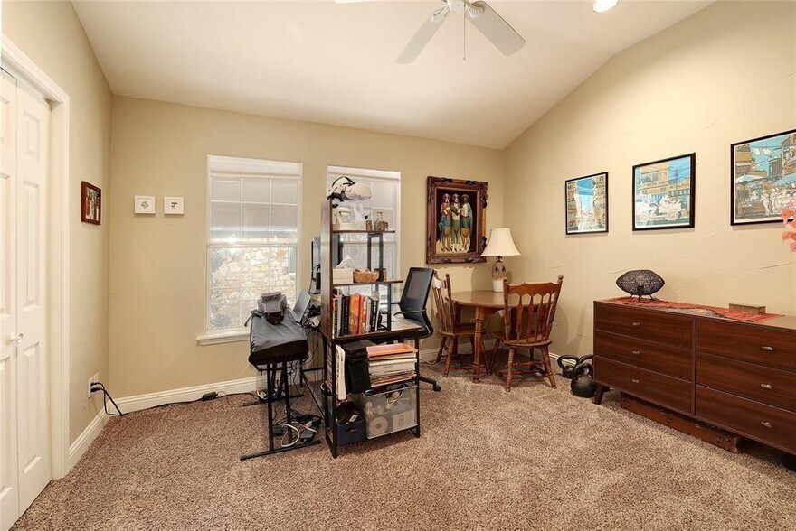 More Photos Of 1911 Lightsey Rd, Austin Apartments For Sale