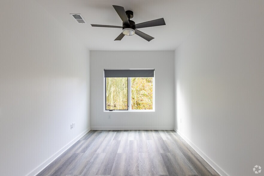 More Photos Of 512 Flat Shoals Ave SE, Atlanta Apartments For Lease