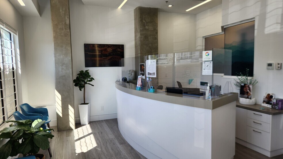 More Photos Of 20826 72 Av, Langley Healthcare For Sale