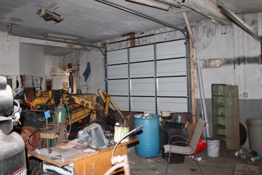 More Photos Of 5 Millers Falls Rd, Turners Falls Warehouse For Sale