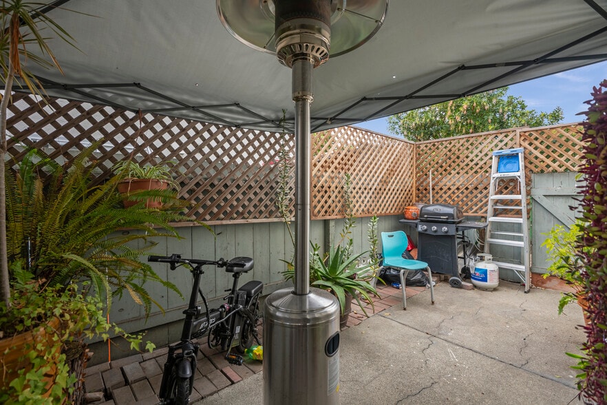 More Photos Of 21501-21599 Westpark St, Hayward Apartments For Sale
