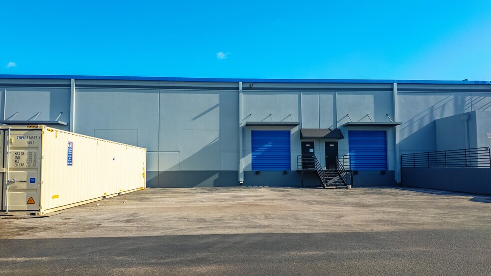 More Photos Of 4801 Johnson Rd, Coconut Creek Light Distribution For Lease