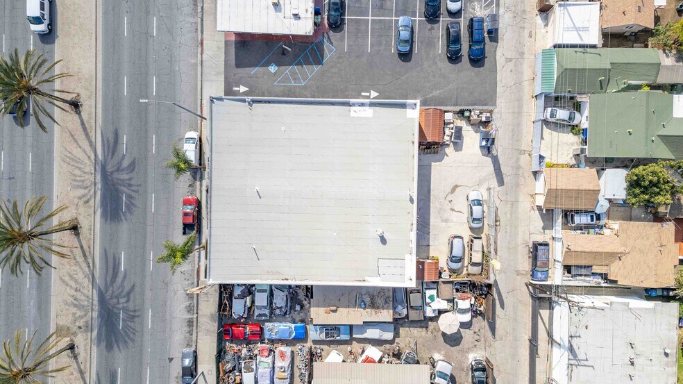 More Photos Of 979 S La Brea Ave, Inglewood Freestanding For Sale