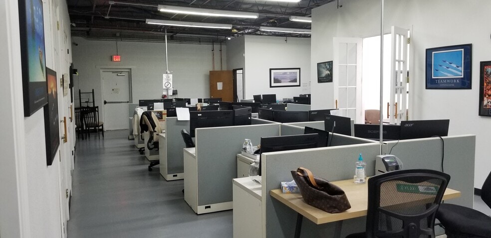 More Photos Of 3402 Enterprise Dr, Rowlett Office For Lease