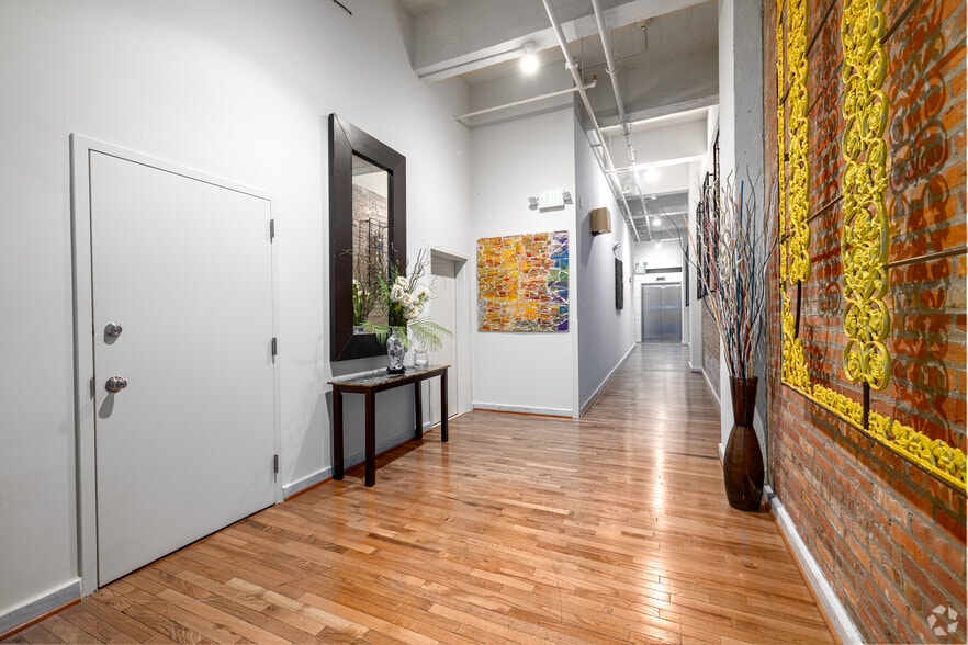 More Photos Of 311-313 W Baltimore St, Baltimore Apartments For Sale
