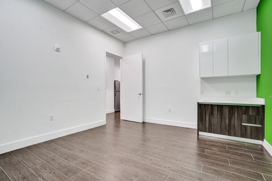 More Photos Of 301 Altara Ave, Coral Gables Apartments For Sale