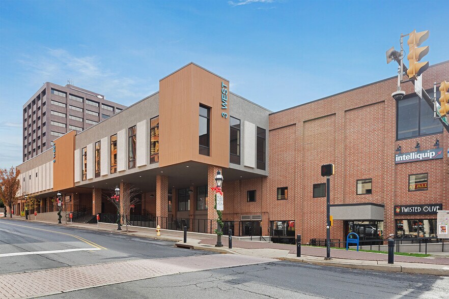 More Photos Of 3 W Broad St, Bethlehem Office For Lease