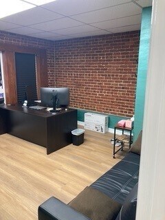 More Photos Of 522-524 N Avalon Blvd, Wilmington Storefront Retail Office For Sale