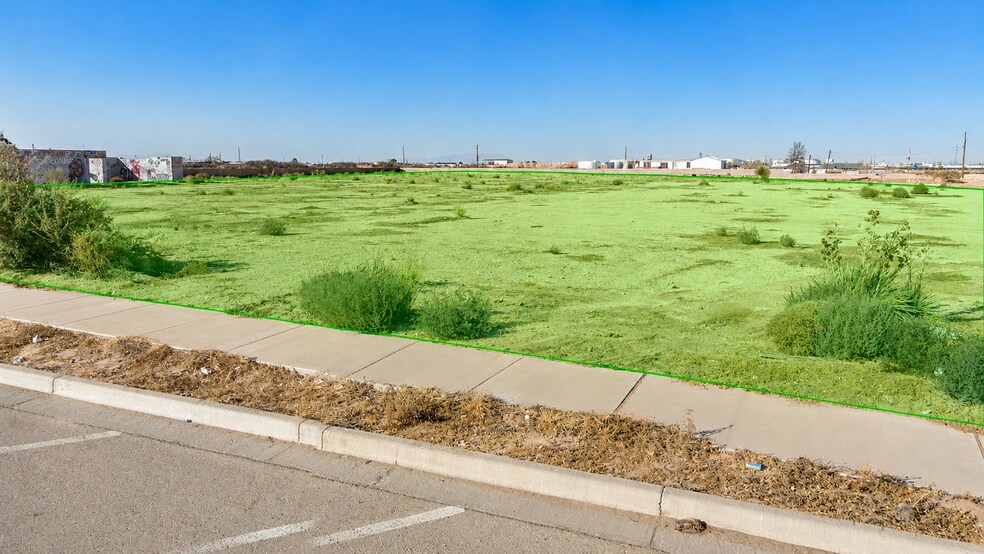 More Photos Of 13699 Edgemere Blvd, El Paso Land For Lease