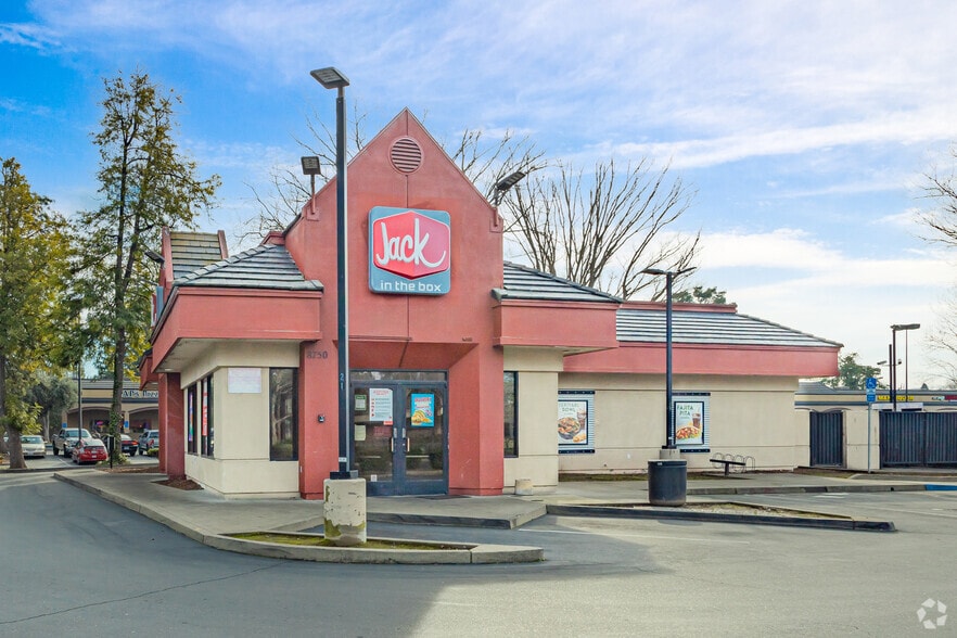 More Photos Of 8700-8760 La Riviera Dr, Sacramento Unknown For Lease