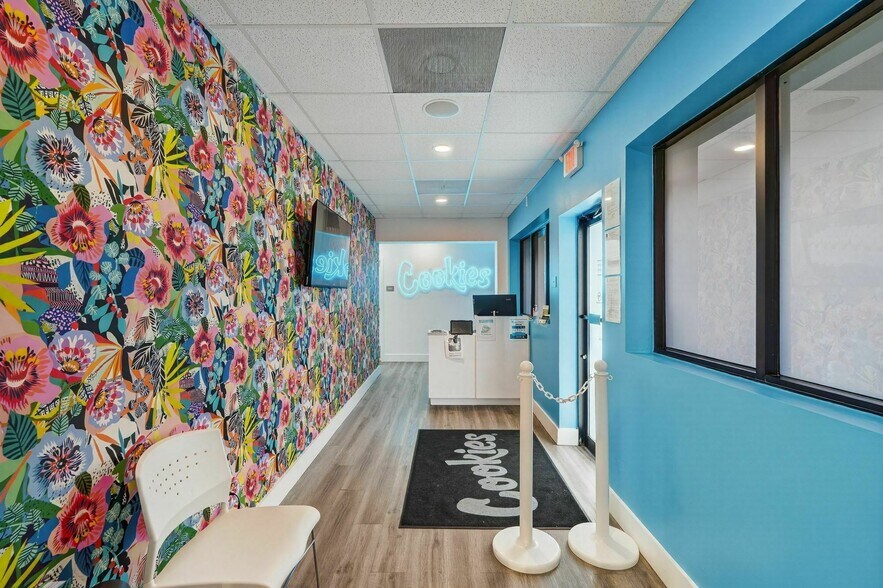 More Photos Of 105 Monroe Rd, Sanford General Retail For Sale