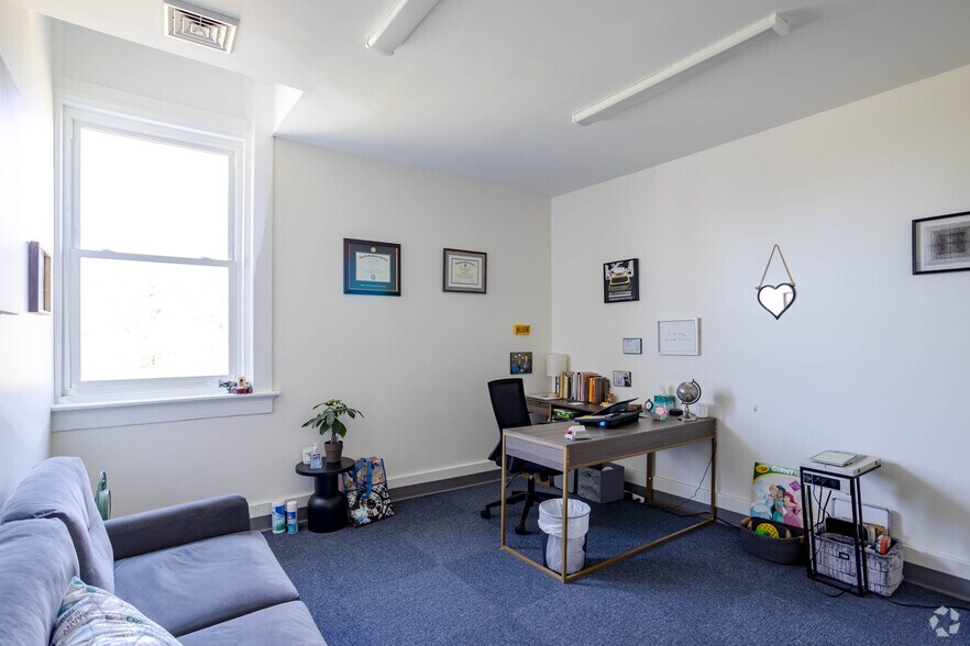 More Photos Of 1667 E Landis Ave, Vineland Unknown For Lease