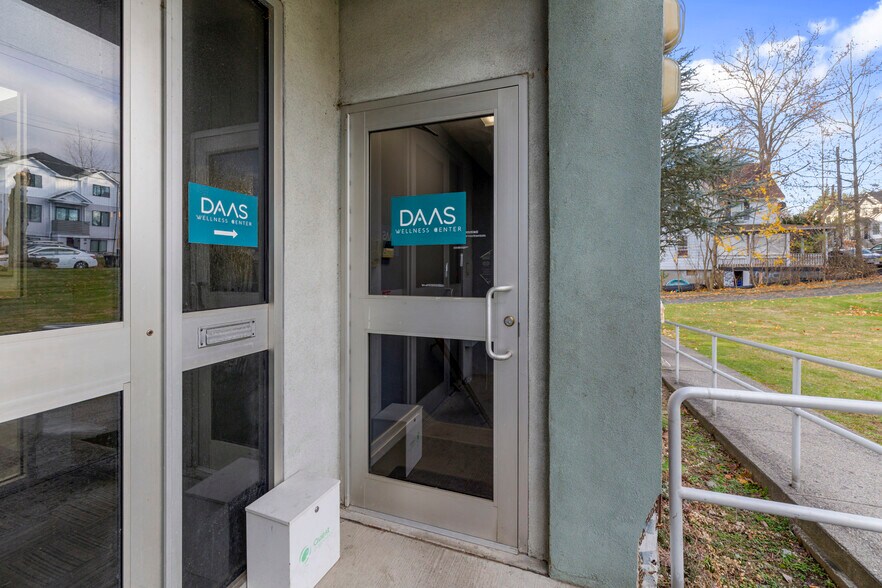 More Photos Of 295 W Route 59, Spring Valley Office Residential For Sale