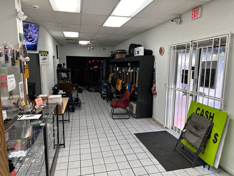 More Photos Of 844 S Florida Ave, Lakeland Freestanding For Sale