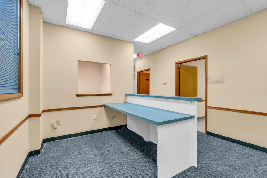 More Photos Of 2130 Highway 35, Sea Girt Medical For Sale