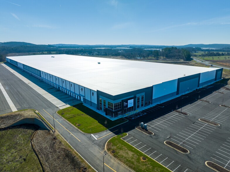 More Photos Of 3864 Highway 41 SE, Adairsville Unknown For Lease