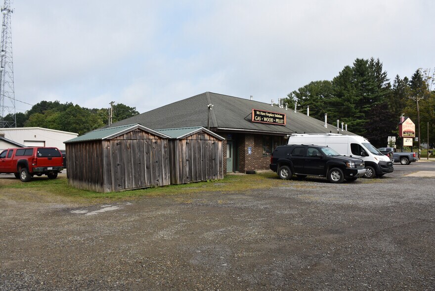 More Photos Of 17275 Shreve Run Rd, Pleasantville General Retail For Sale