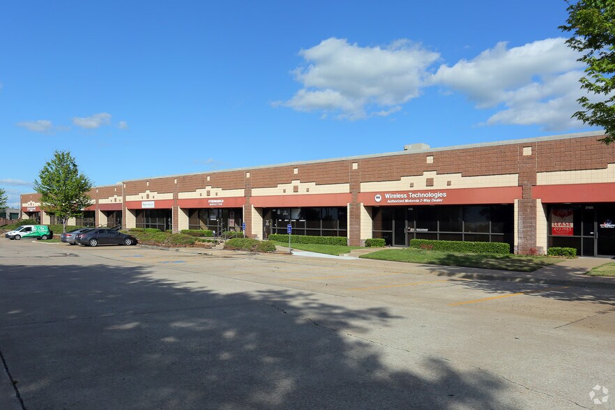 More Photos Of 3158 S 108th East Ave, Tulsa Light Manufacturing For Lease