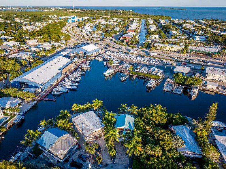 More Photos Of 90400 Overseas Hwy, Tavernier Marina For Sale